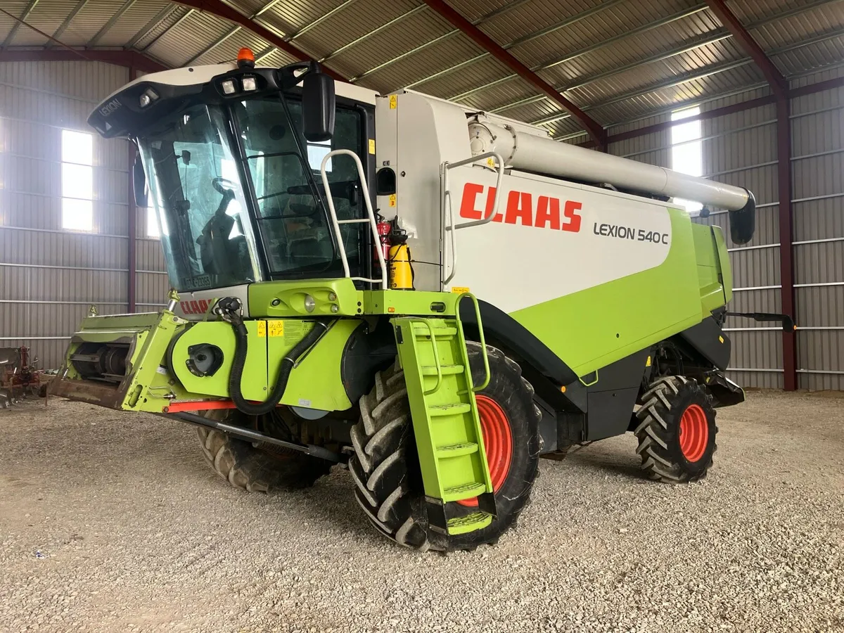 Claas 540c combine - Image 1