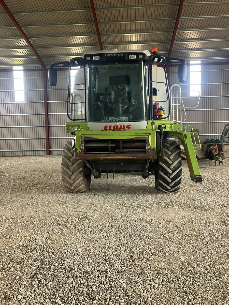 Claas 540c combine - Image 2