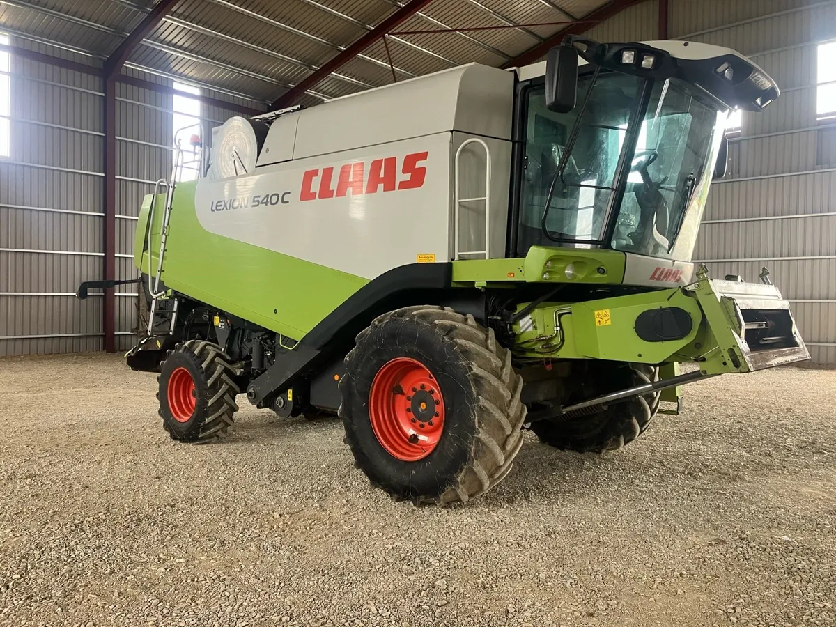 Claas 540c combine - Image 3