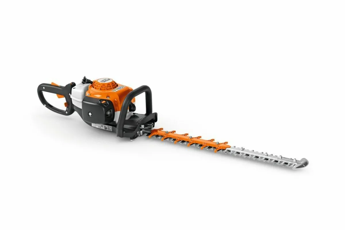 STIHL HS82 R Hedgetrimmer - Image 2