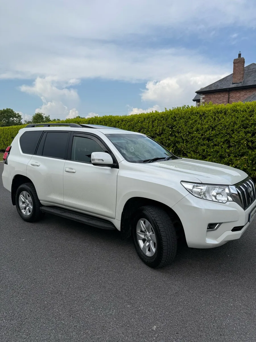 Toyato Lancruiser - Image 1