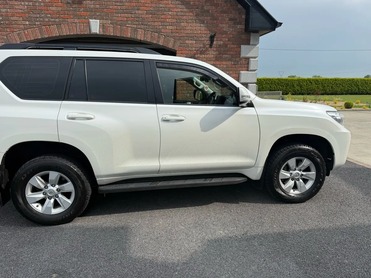Toyato Lancruiser - Image 4