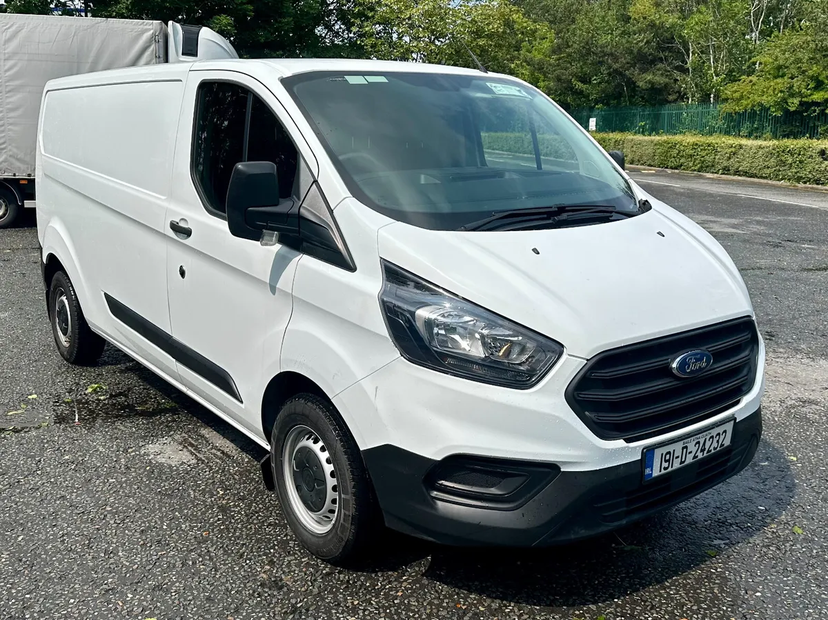 Ford Transit Custom 300 2.0 130 PS 6-Speed 2019 - Image 3