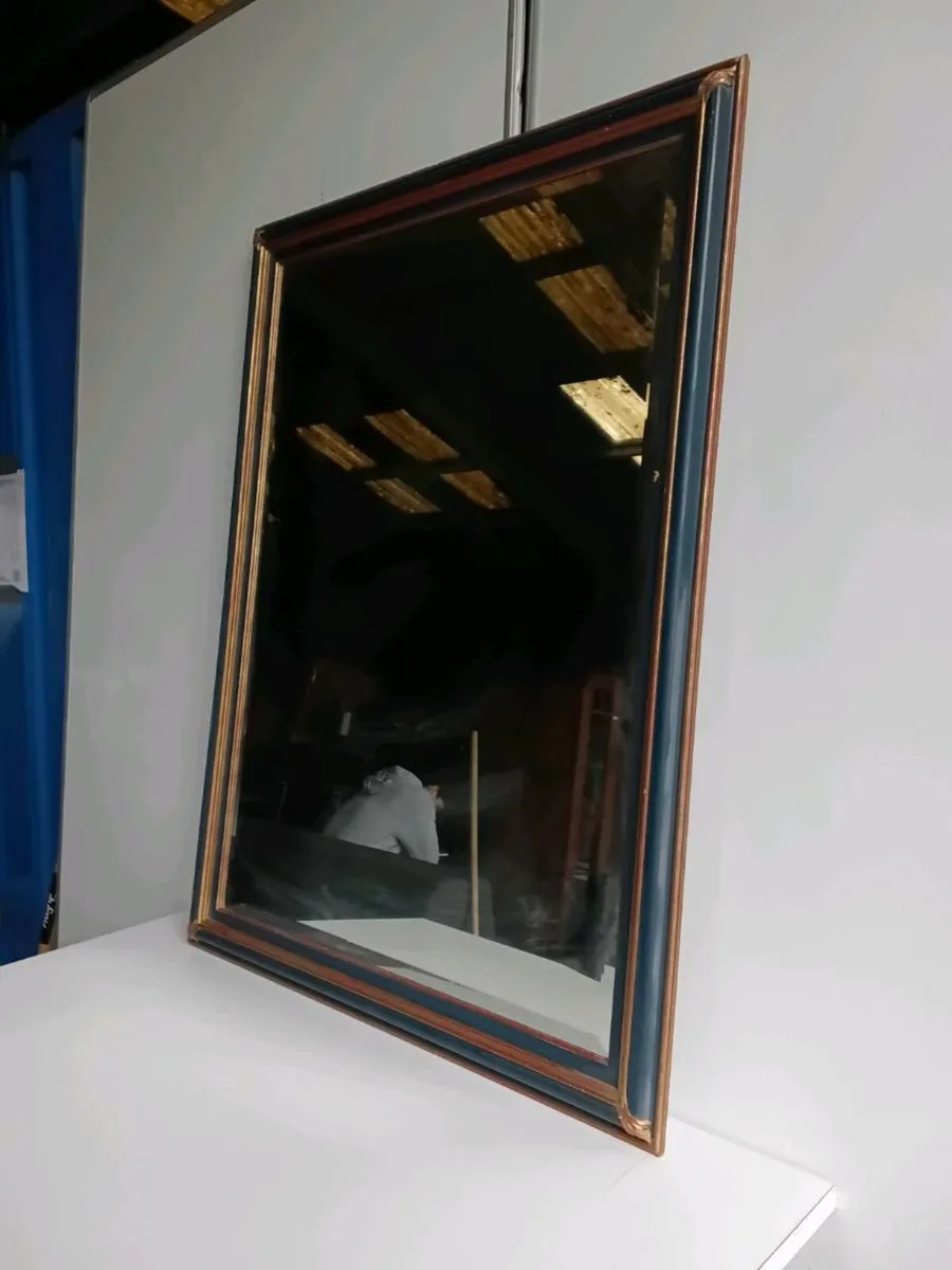 Mirror - Image 2