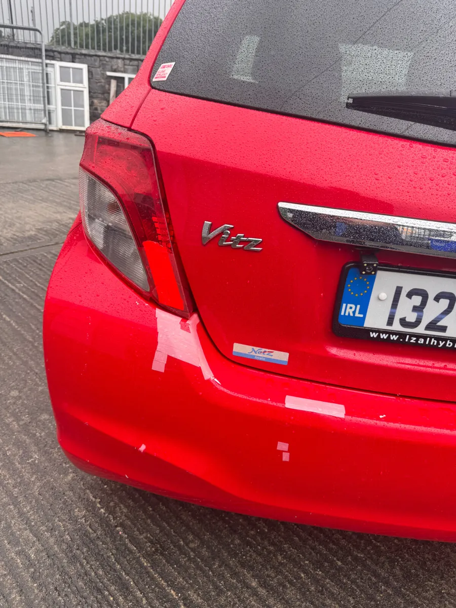 Toyota Vitz 2013 - Image 4