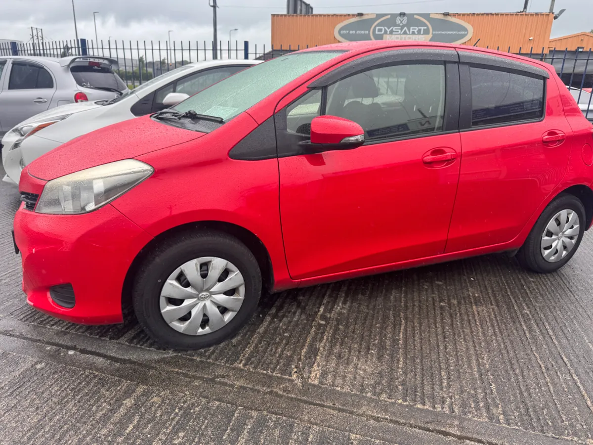 Toyota Vitz 2013 - Image 2