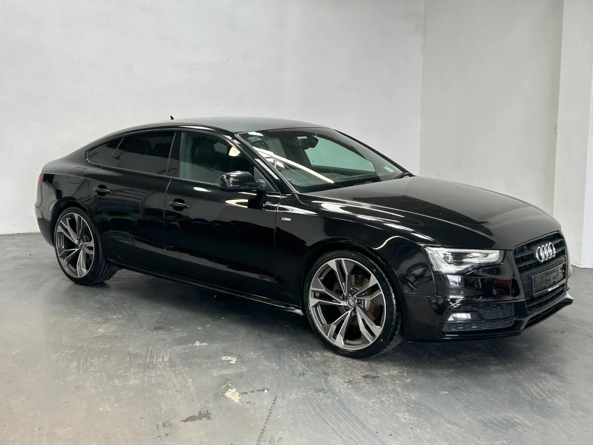162 AUDI A5 SPORTBACK S-LINE 190 BLACK EDITION - Image 4