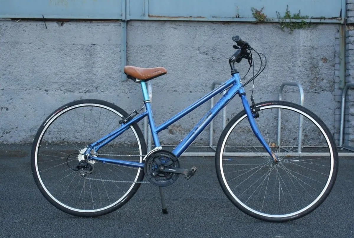 Dawes Discovery 201 - Hybrid Bike - Image 1