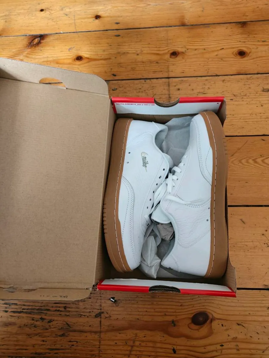 Nike unisex trainers - Image 2