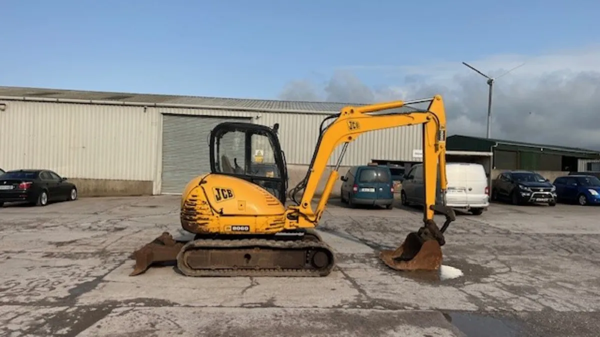 2007 JCB 8060 - Image 3