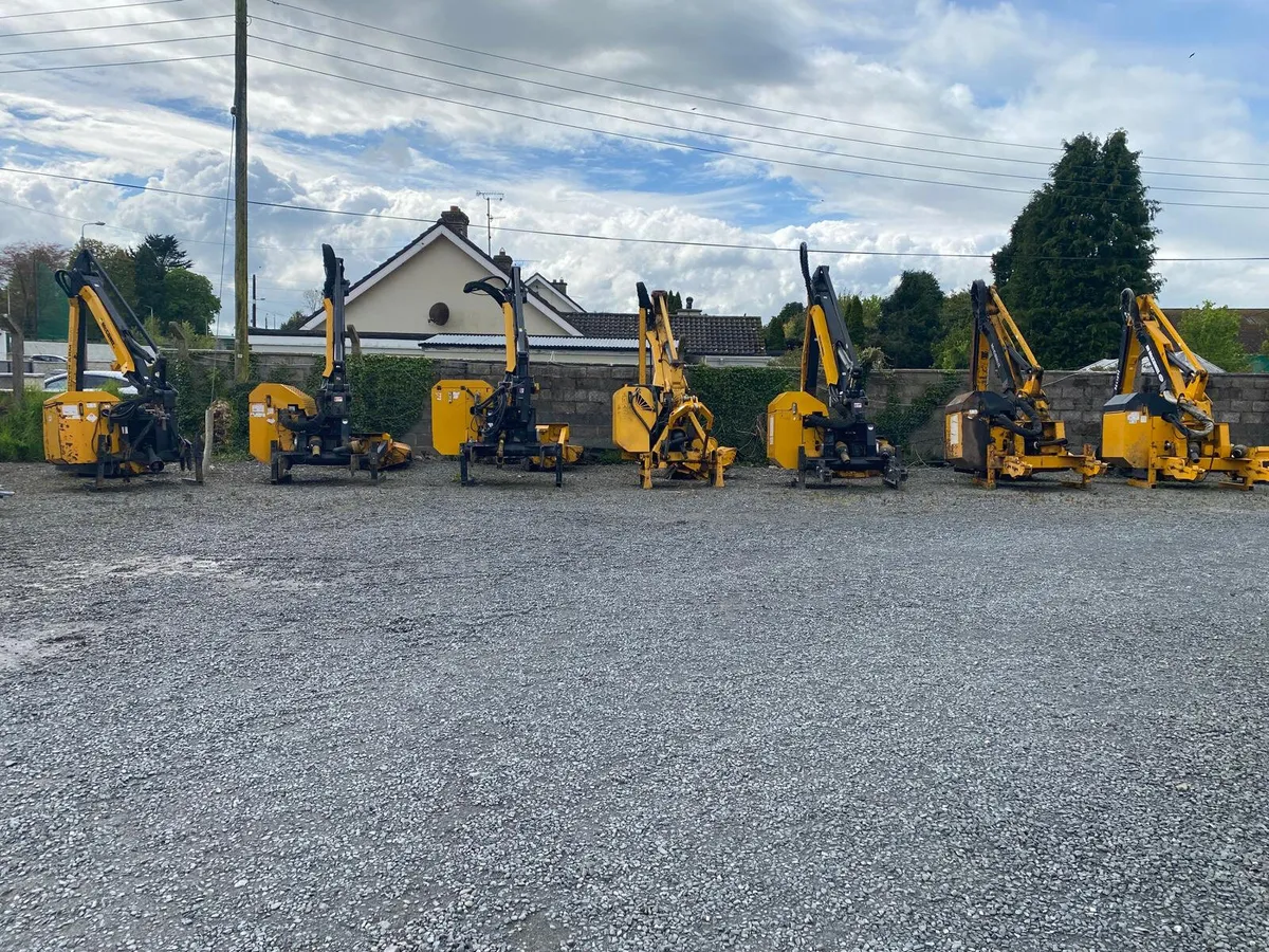 💥 McConnel Hedgecutter Choice is Yours 💥 - Image 1