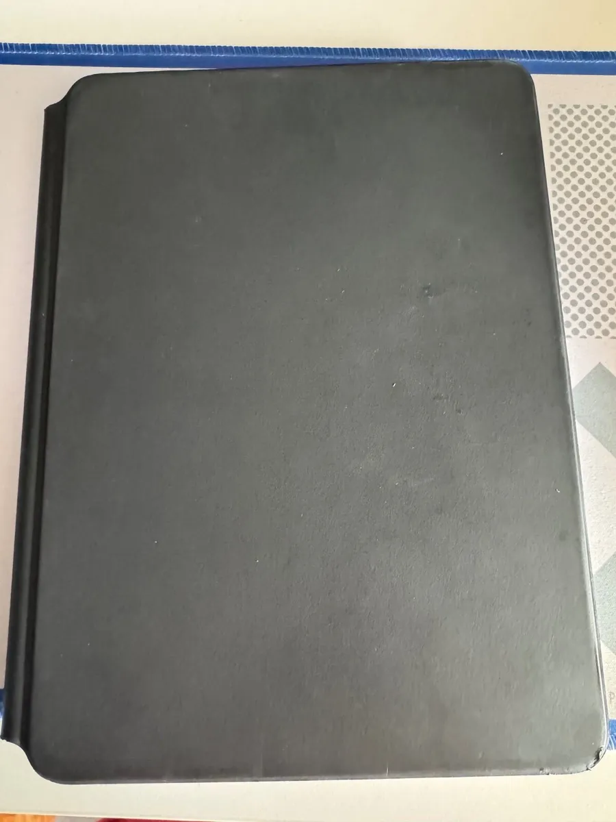 iPad Pro Magic Keyboard - Image 3