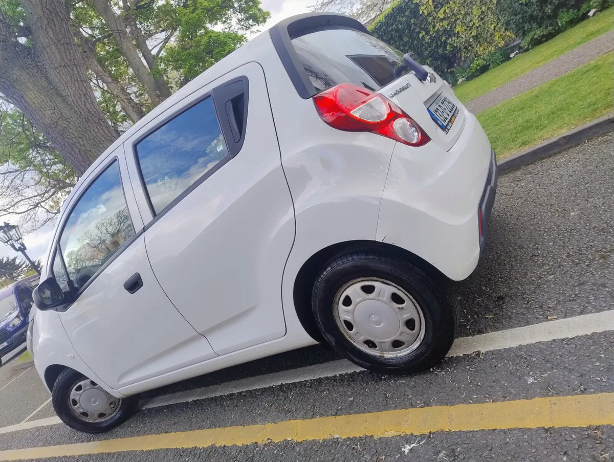 1 LTR CHEVROLET SPARK~ NCT 10/25 =€3950 - Image 3
