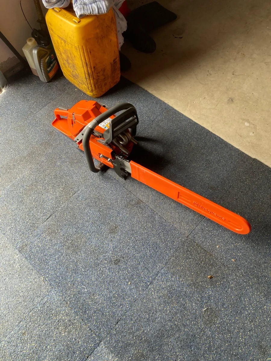 Chainsaw - Image 1