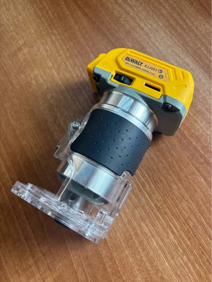 Dewalt 18V Woodworking Trimming Tool - Image 4