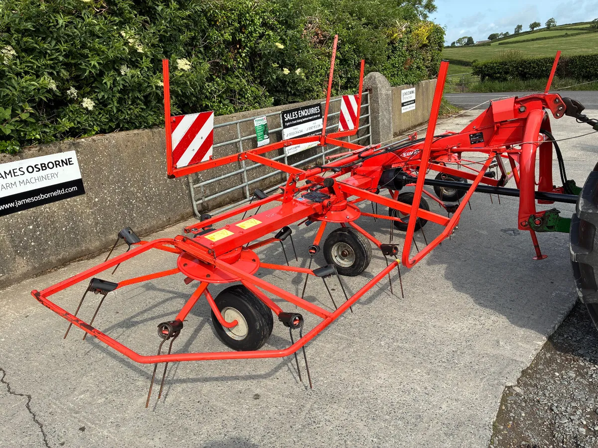 Kuhn GR5202 4 rotor tedder - Image 4