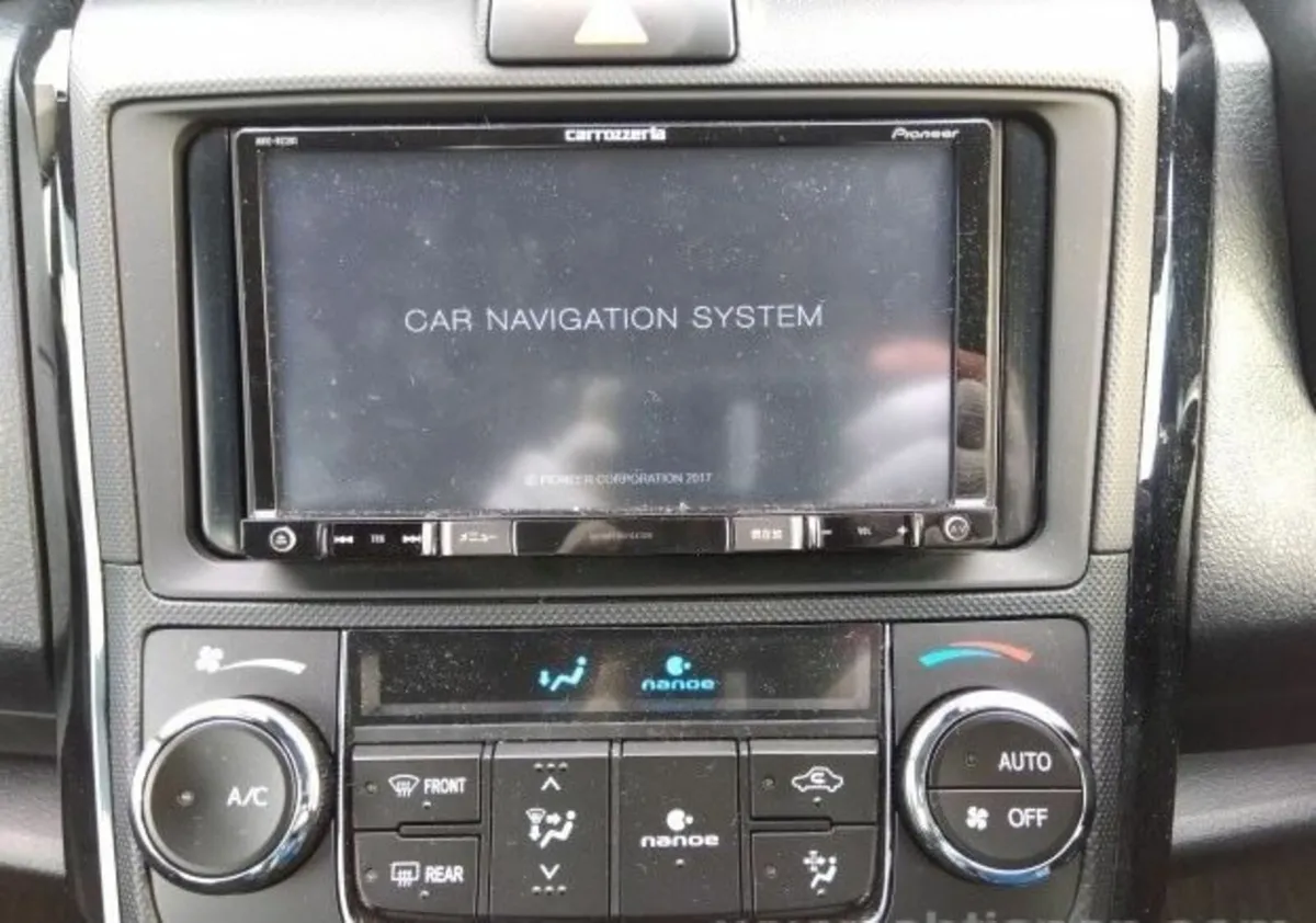 2018- TOYOATA COROLLA 1.5 Hybrid - Image 3