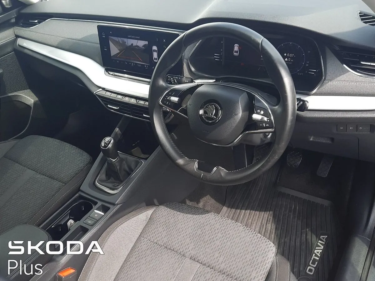 Skoda Octavia  style Model  1.0tsi 110BHP - Image 4
