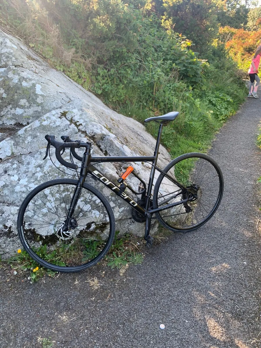 Carrera Zelos Road Bike Disc Brake - Image 1