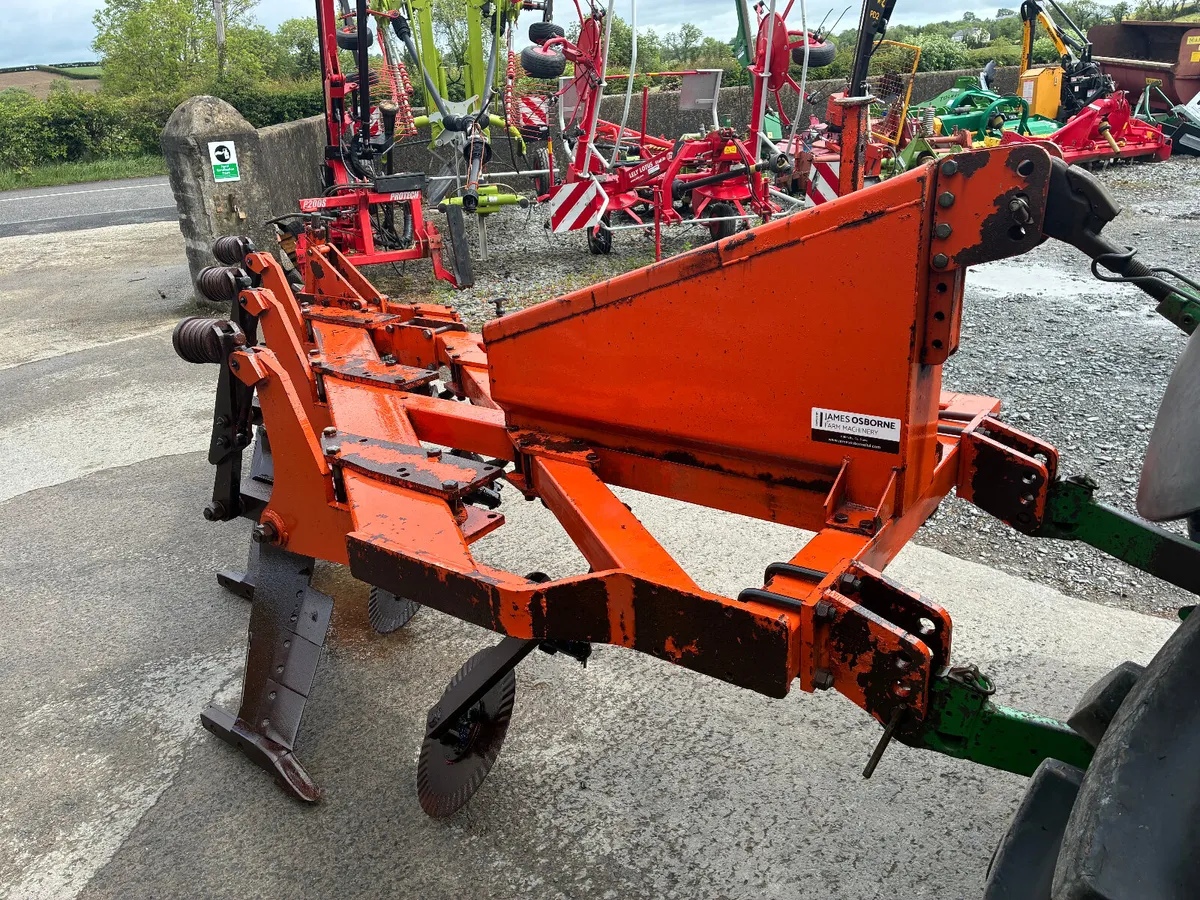 Howard 3 leg Para Plough - Image 2