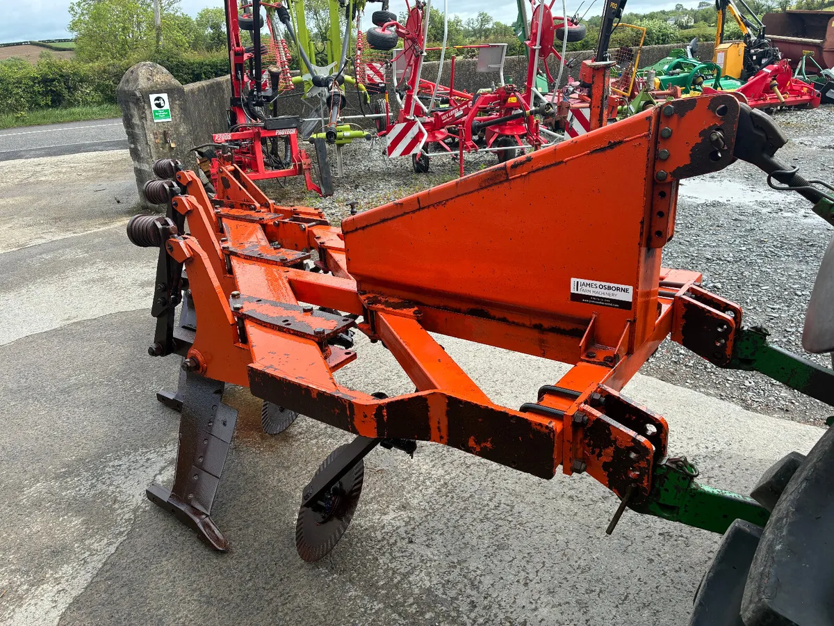 Howard 3 leg Para Plough - Image 3