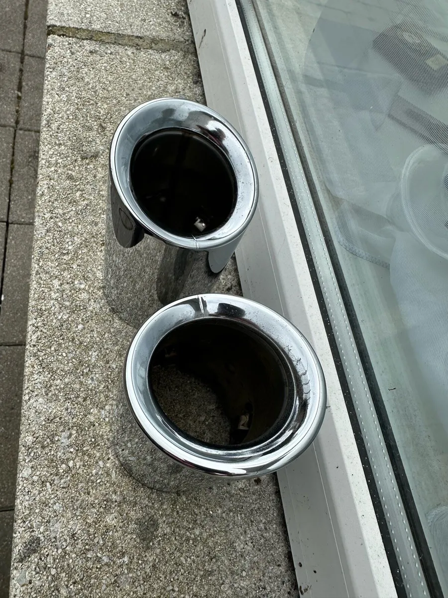 X3 BMW chrome exhaust pipes - Image 1