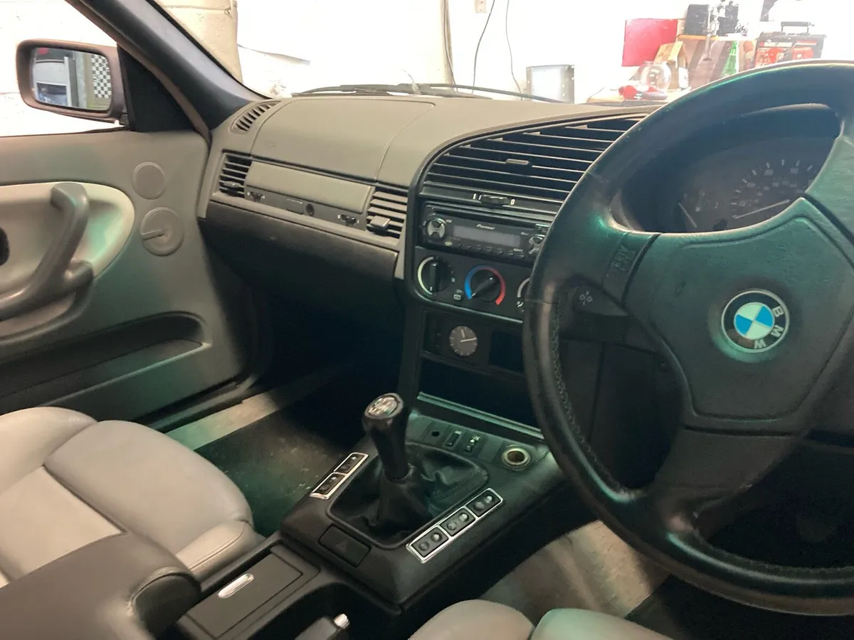 Bmw e36 - Image 3