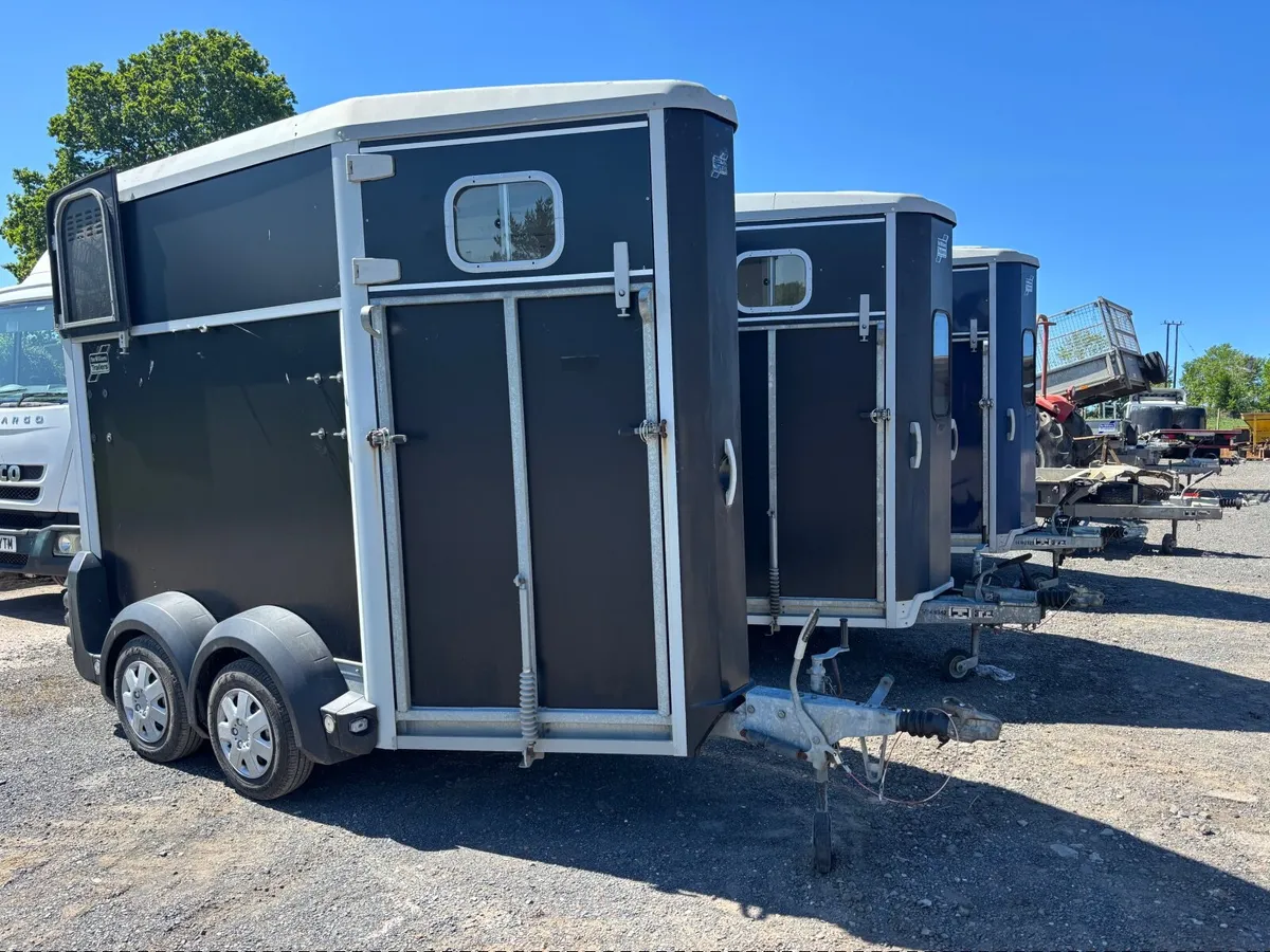 2011,IFOR WILLIAMS HB 403 SINGLE BOX - Image 3