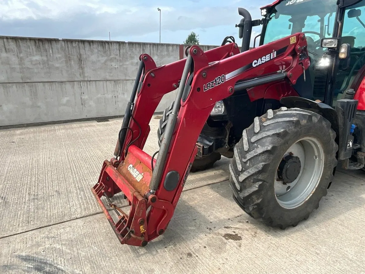 CASE LUXXUM 120 4WD TRACTOR & FRONT LOADER - Image 4