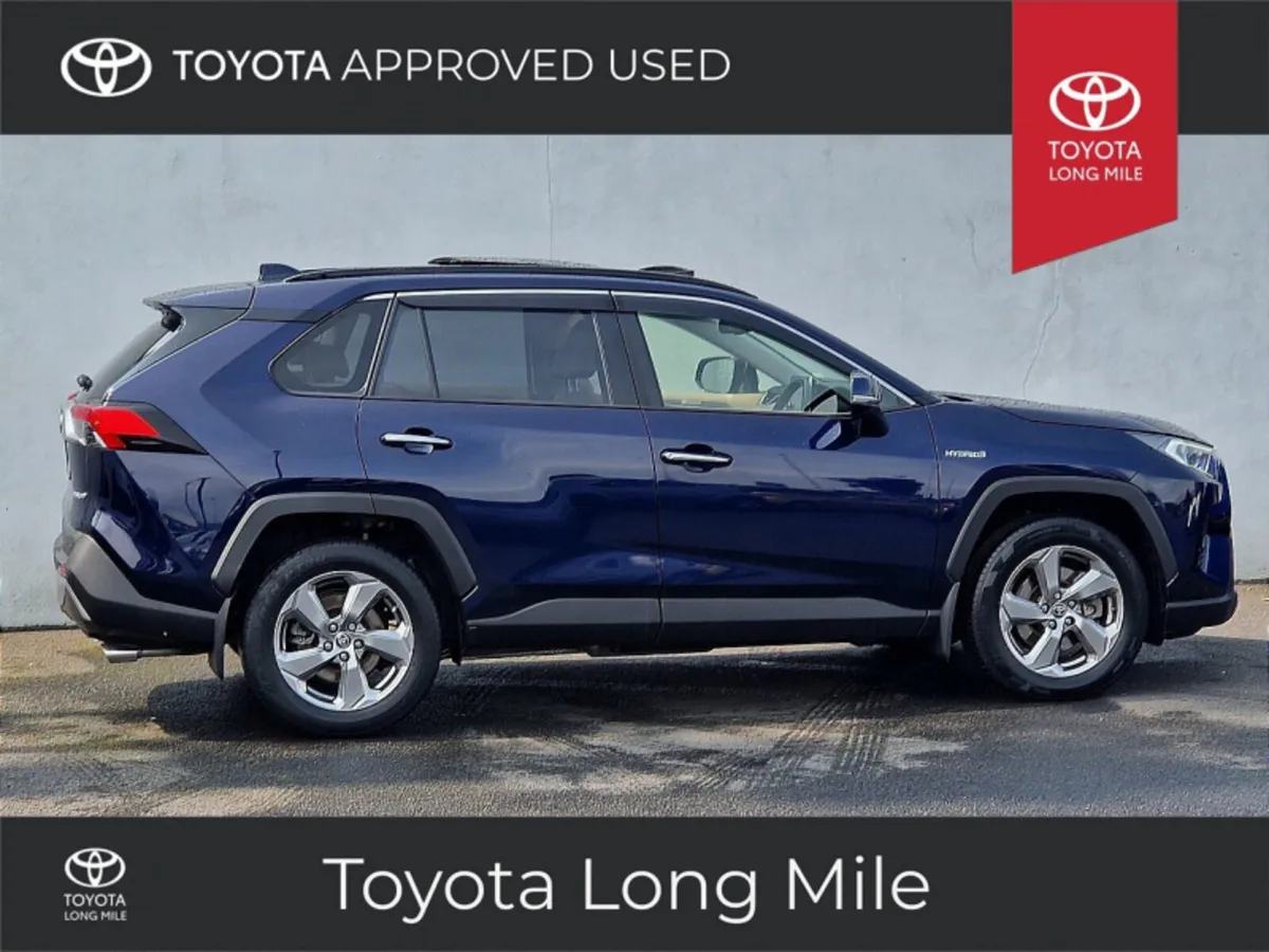 Toyota RAV4 2.5 Hybrid Platinum With Beige Leather - Image 4