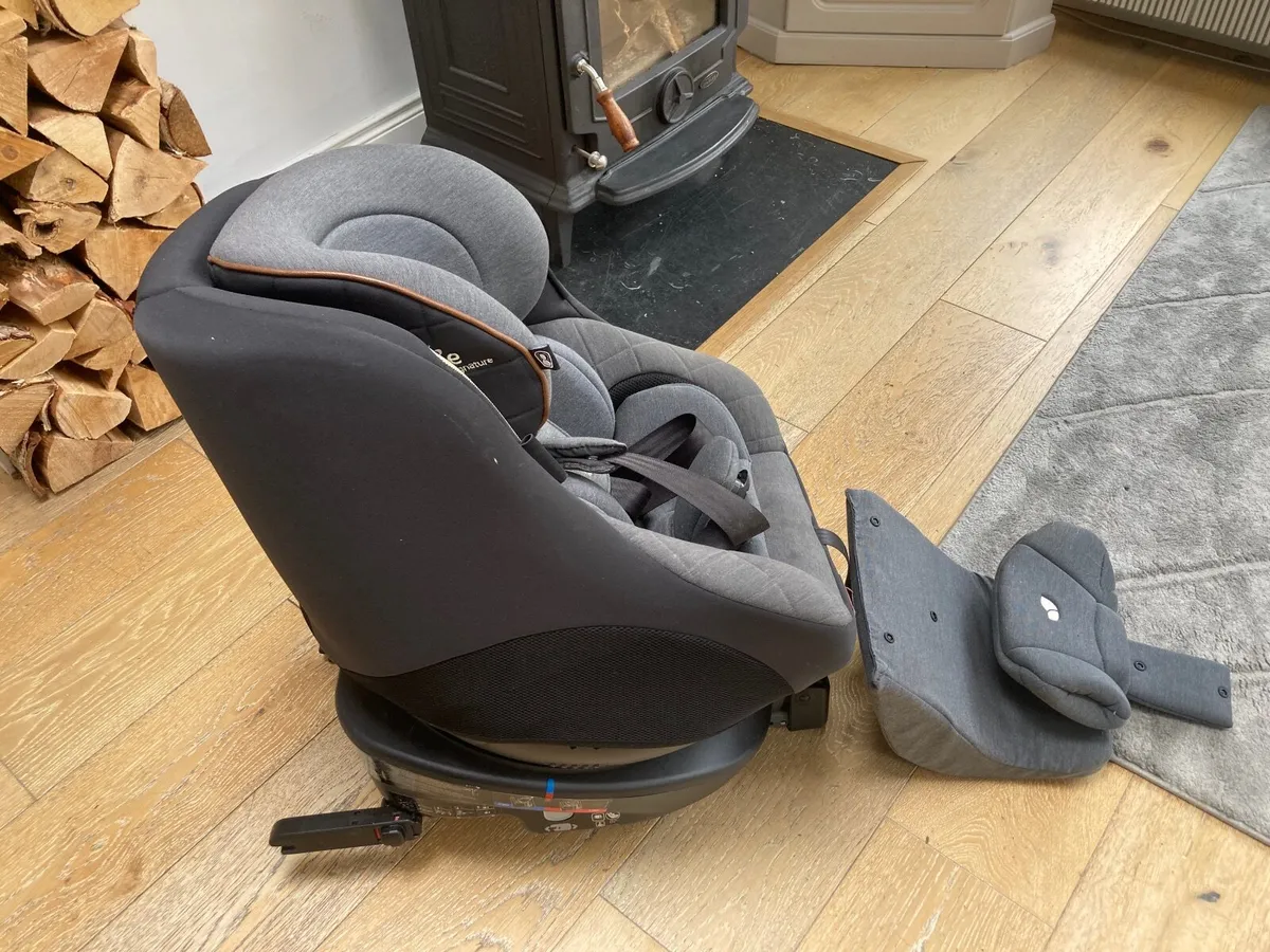 Child Car Seat - Image 3