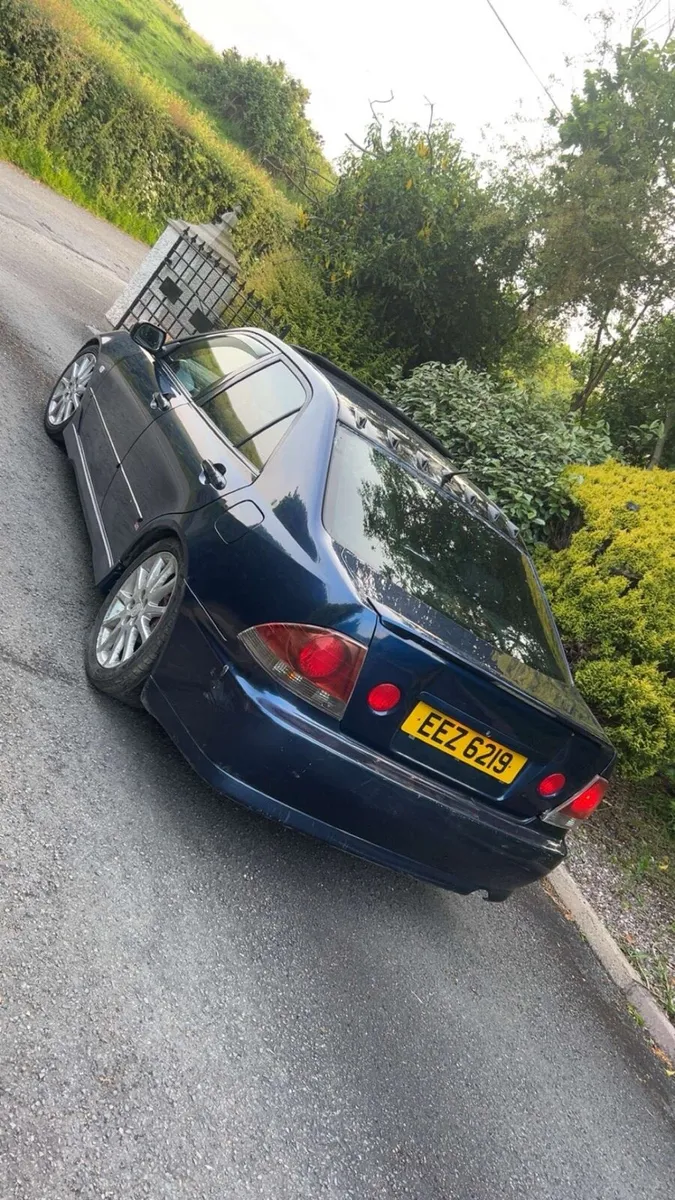Is200 sport - Image 4