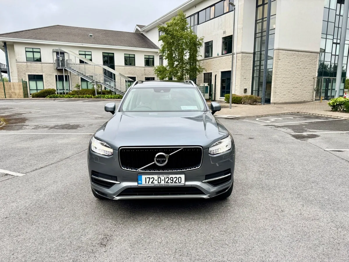 172 Volvo XC 90 T8 PHEV Momentum GT Petrol Hybrid - Image 3