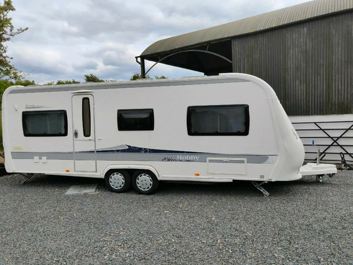Caravan - Image 1