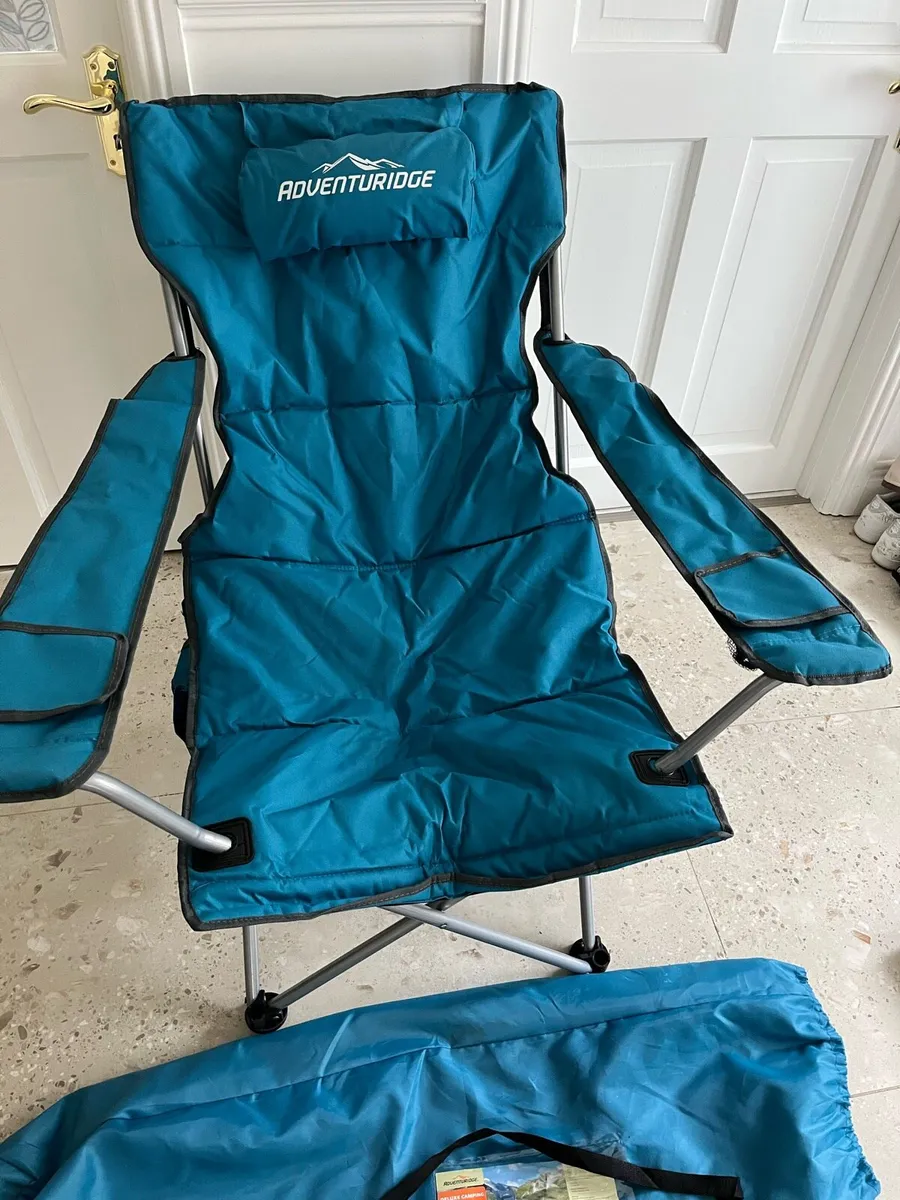 Foldable camping chair - Image 1