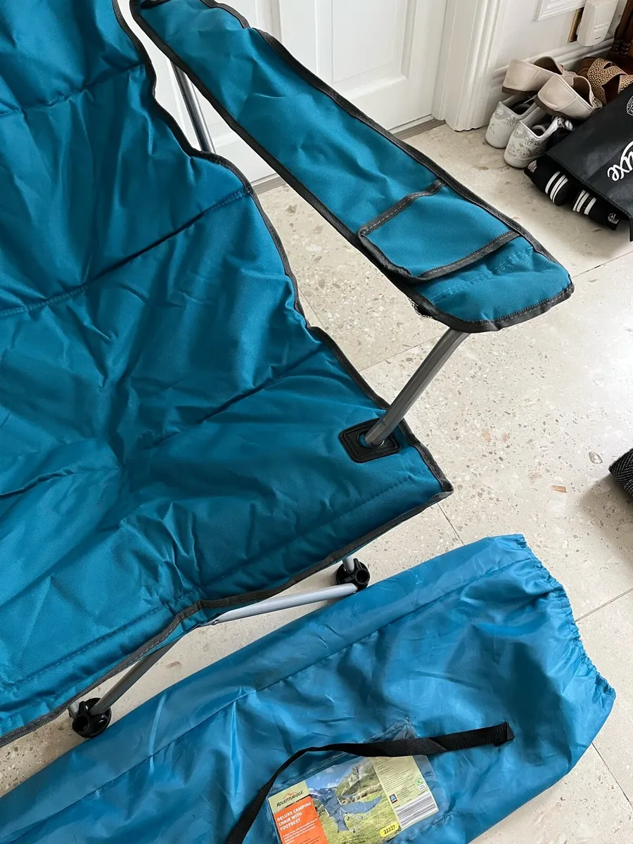Foldable camping chair - Image 3