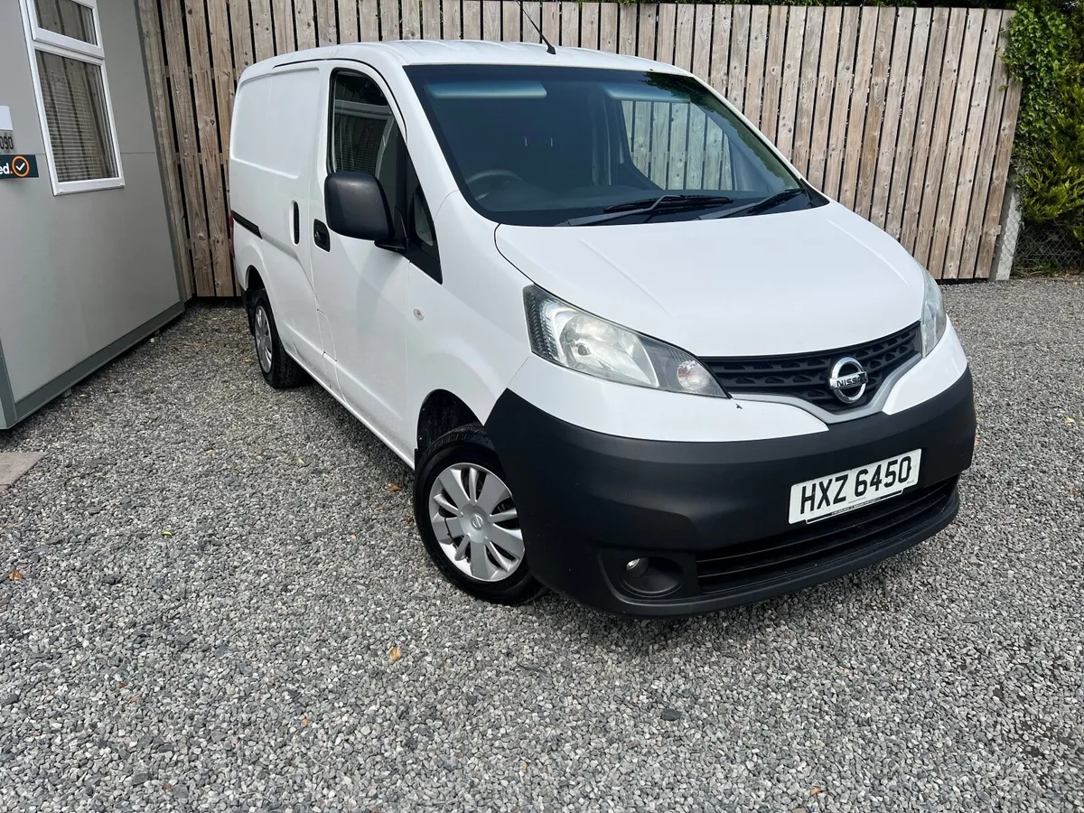 Nissan NV200 Acenta DCi Van with FSH inc T-Belt - Image 1