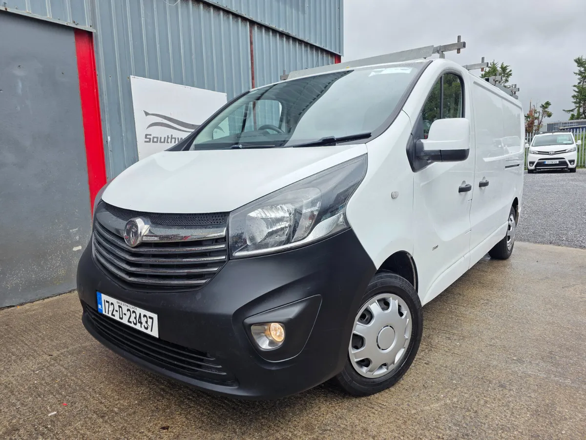 2017 (172) Vauxhall Vivaro **DOE 01-26 TAX 06-25** - Image 2