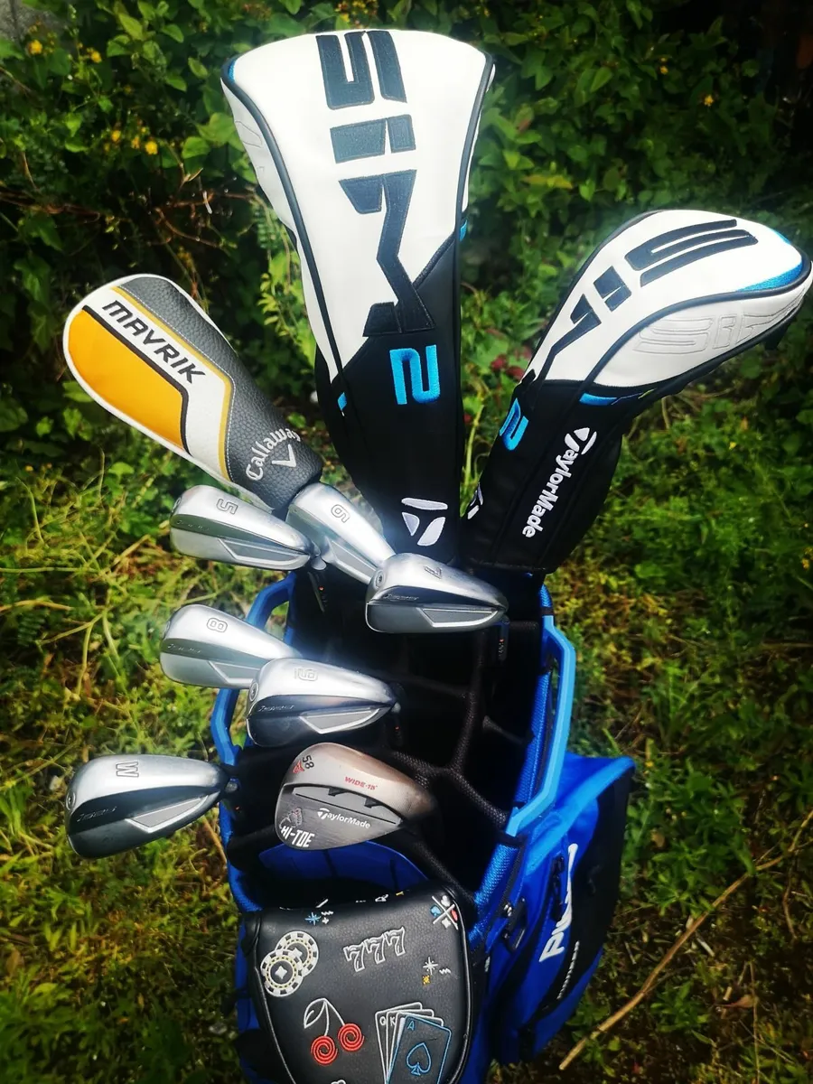 Set of Golf Clubs - Image 1