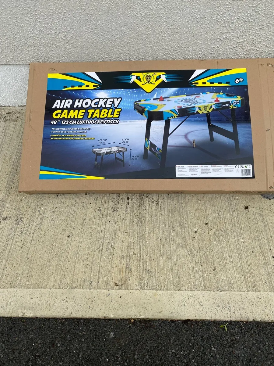 Air Hockey table