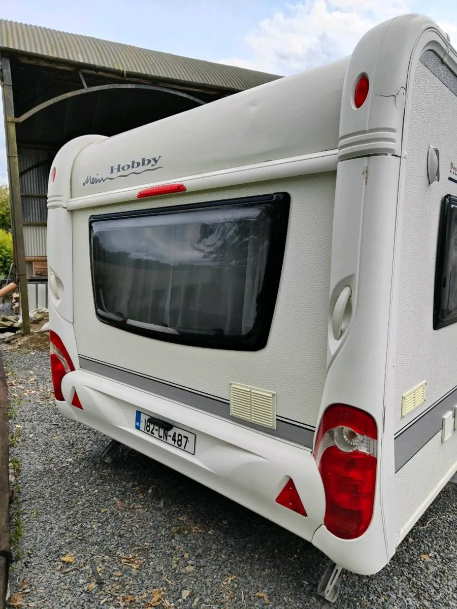 Caravan - Image 4