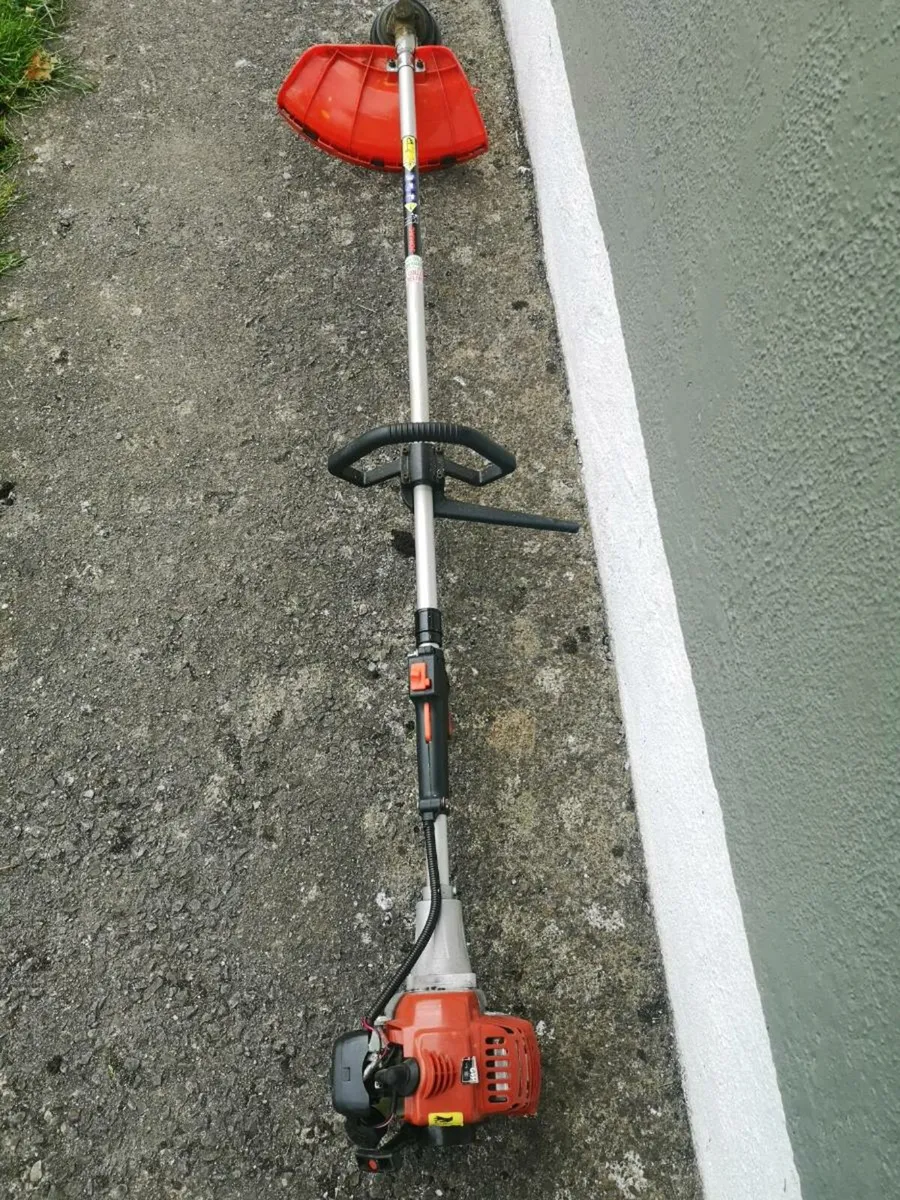 Grass Strimmers - Image 1