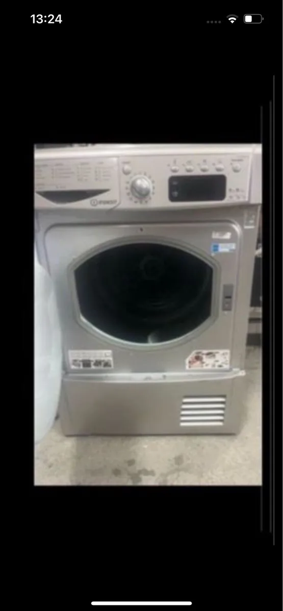 Indesit condenser dryer - Image 2