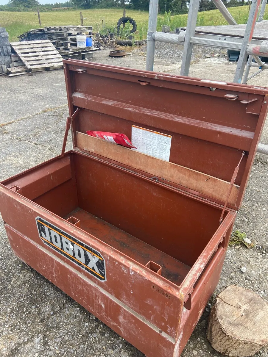 Jobox - Image 1