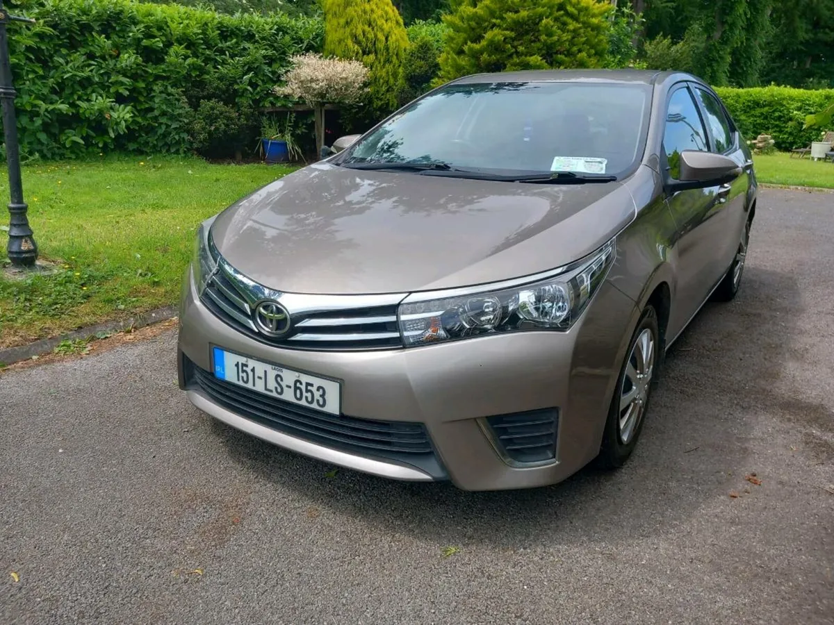 Toyota Corolla 2015 - Image 1