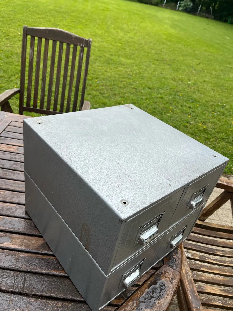 Metal filing cabinet - Image 3