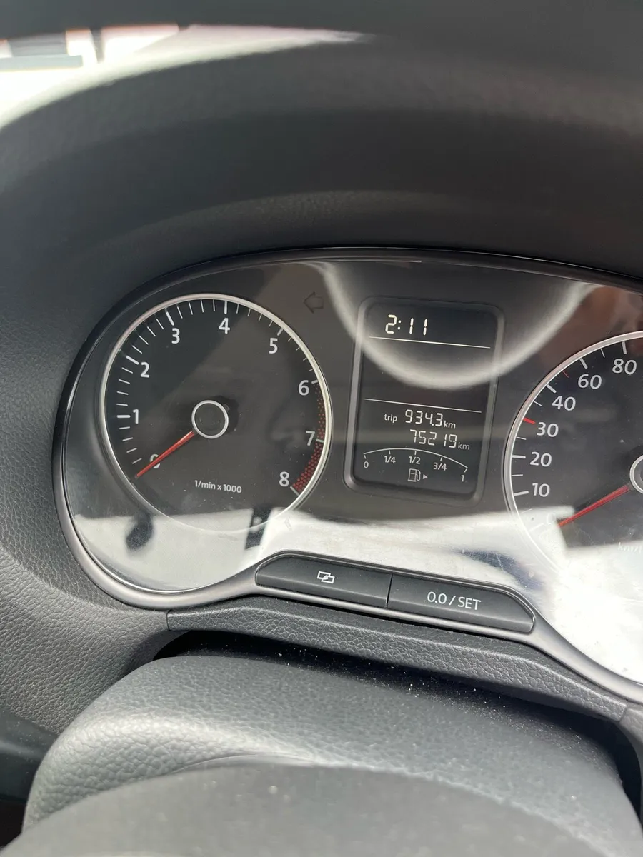 volkswagen Polo - Image 3