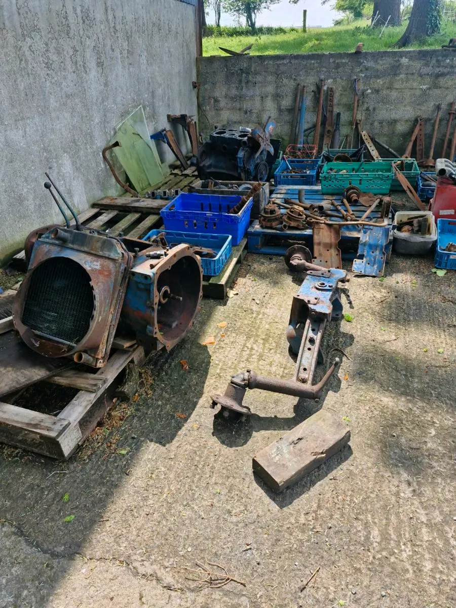 Ford parts - Image 1