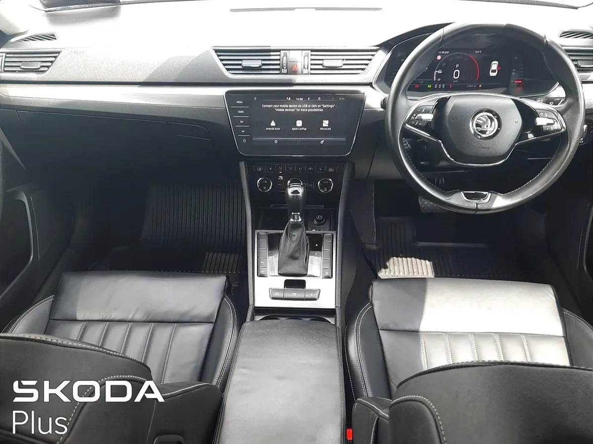 Skoda Superb Superb STY 2.0tdi 150HP DSG - Image 2