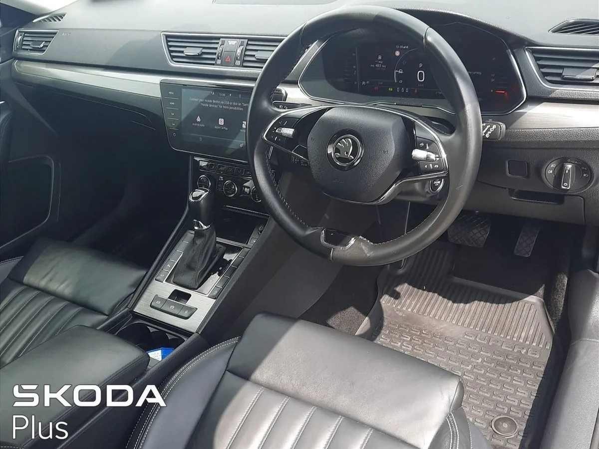 Skoda Superb Superb STY 2.0tdi 150HP DSG - Image 4